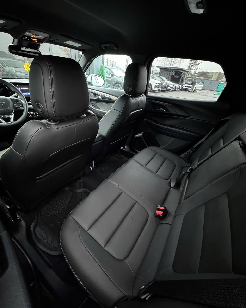 Chevrolet TrailBlazer III · Рестайлинг , 2024 г., автомат, бензин - фото 11