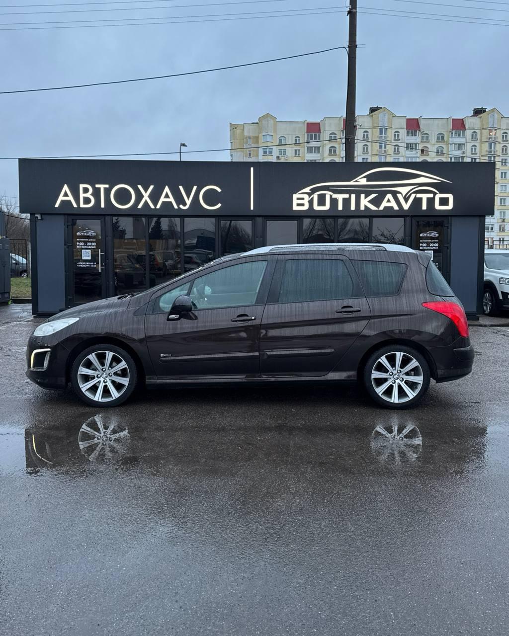 Peugeot 308 T7 · Рестайлинг , 2012 г., механика, дизель - фото 8