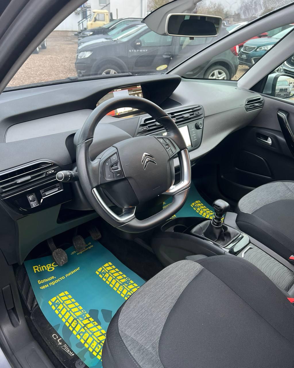 Citroen C4 Spacetourer I , 2018 г., механика, дизель - фото 10