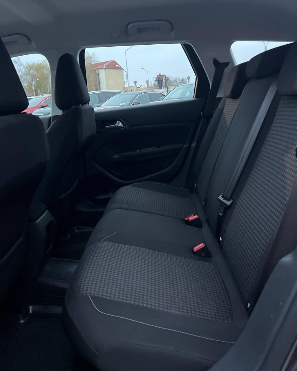 Peugeot 308 T9 · Рестайли, 2020 г., механика, дизель - фото 15