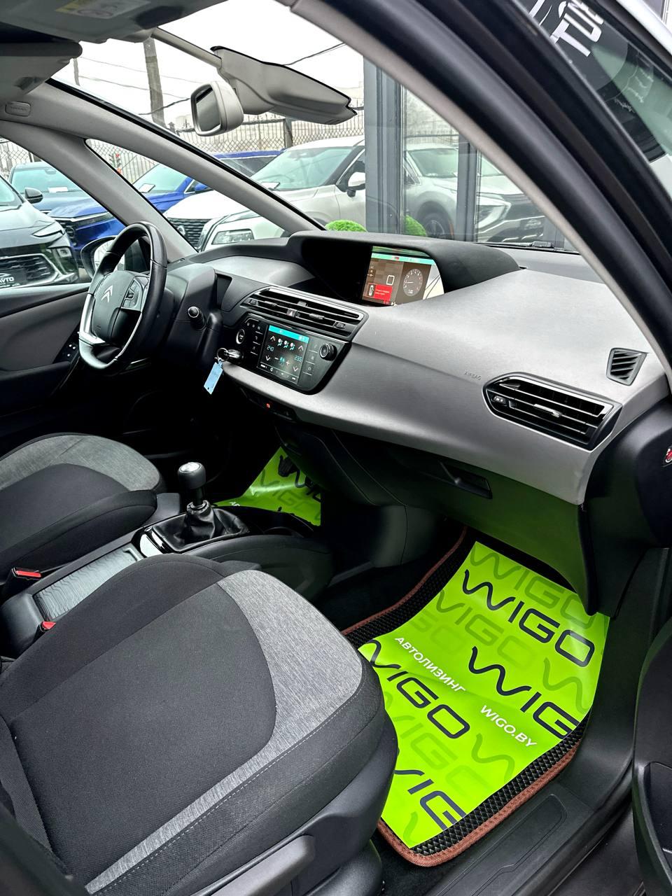 Citroen C4 Grand Picasso II · Рестайлинг , 2018 г., механика, бензин - фото 11