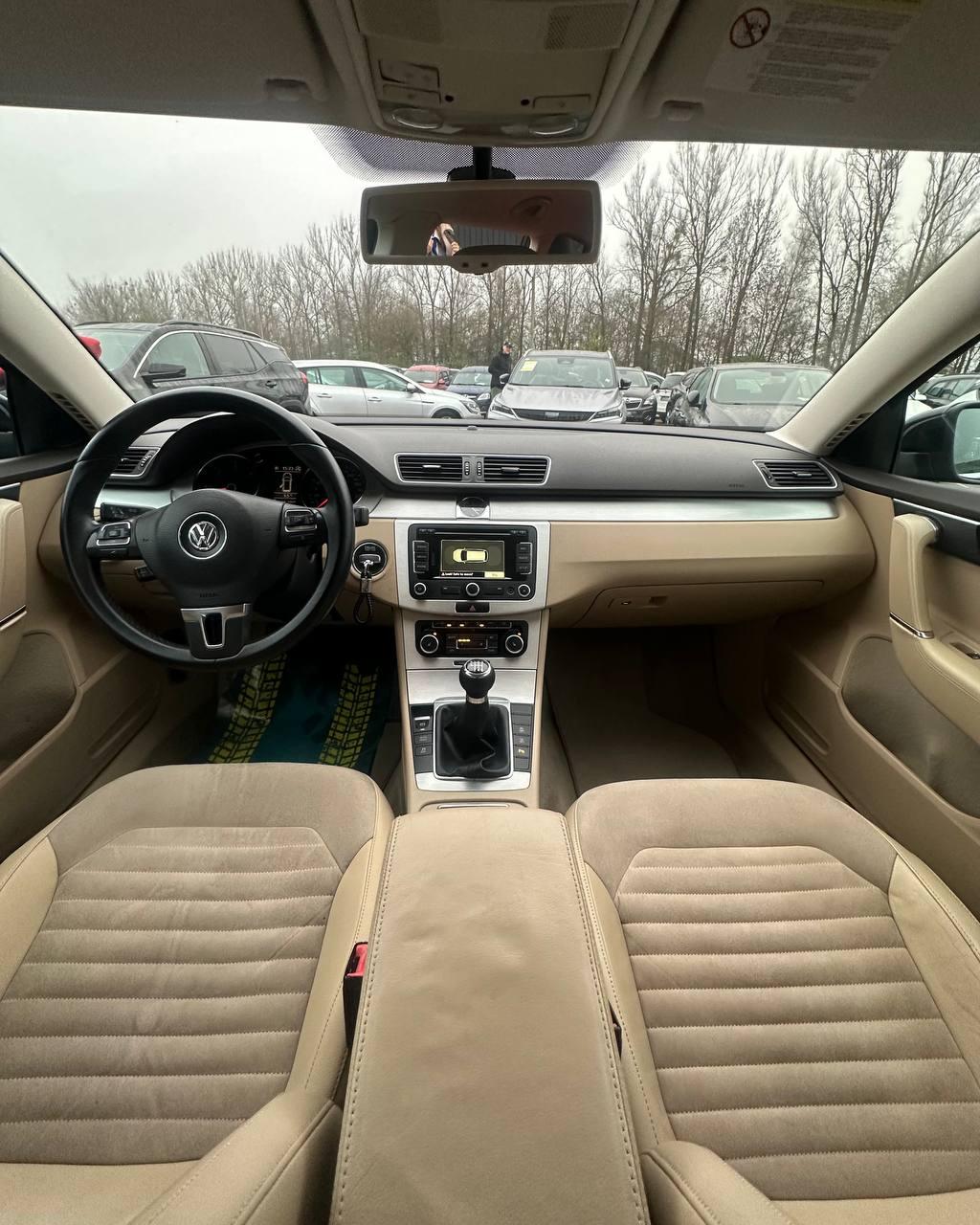 Volkswagen Passat B7 , 2011 г., механика, дизель - фото 9