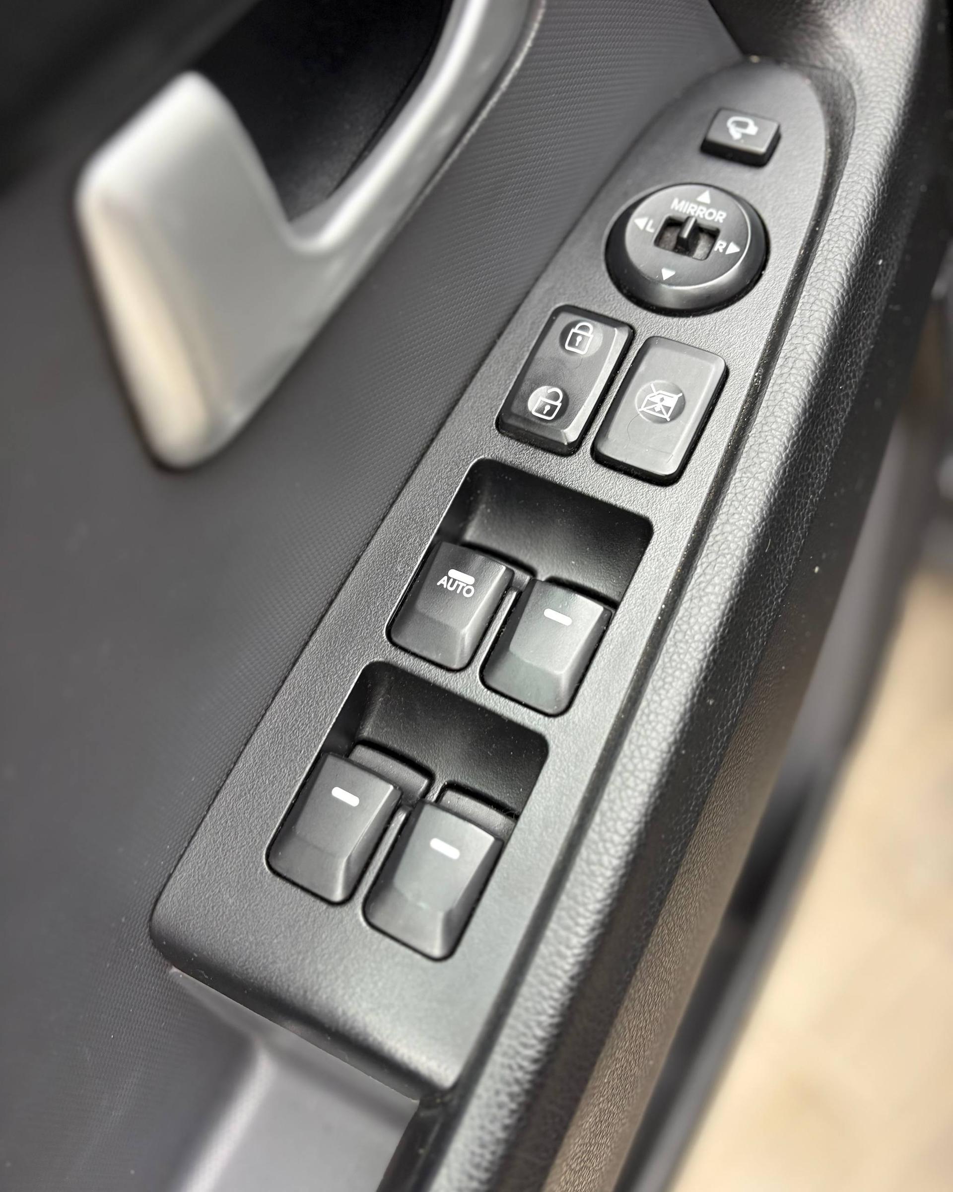 Kia Sportage III , 2011 г., автомат, бензин  - фото 18