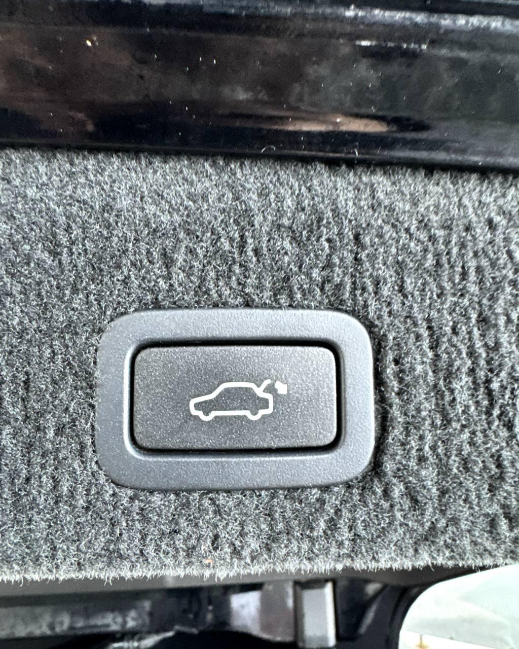 Volvo V70 III , 2010 г., механика, дизель - фото 15