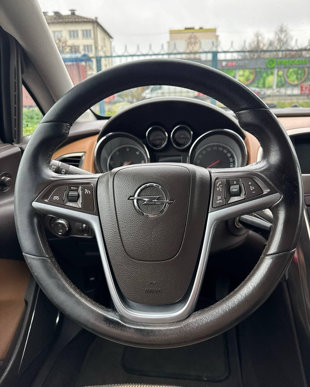 Opel Astra J , 2011 г., механика, дизель  - фото 15