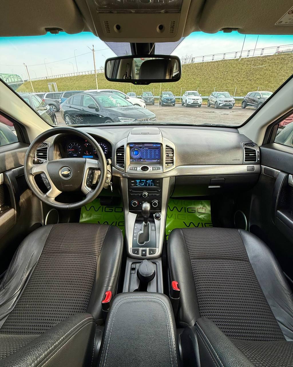 Chevrolet Captiva I · Рестайлинг , 2011 г., автомат, бензин - фото 9