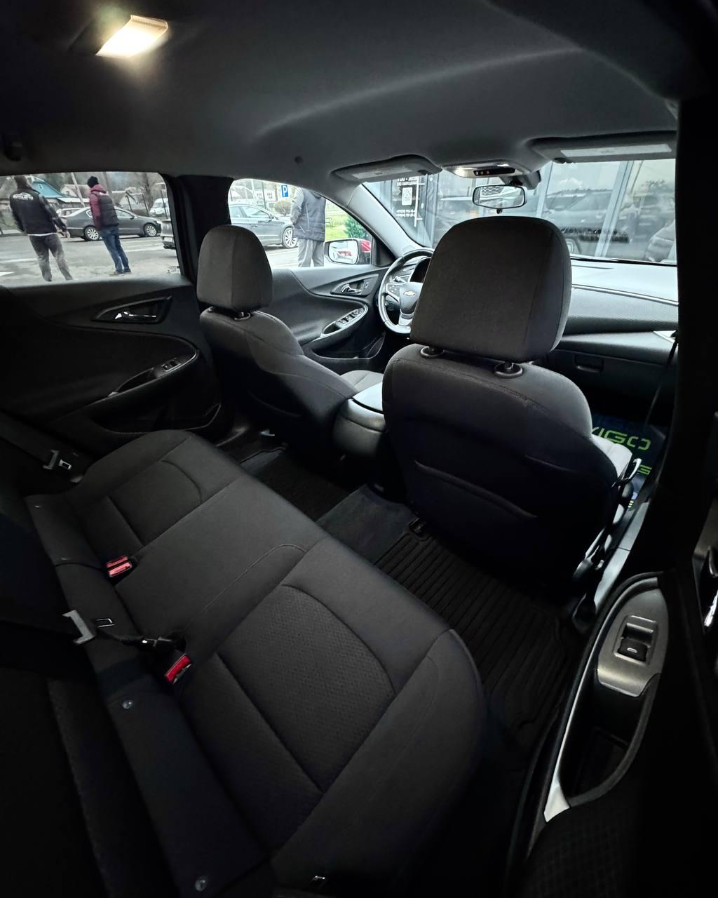 Chevrolet Malibu IX · Рестайлинг , 2022 г., автомат, бензин - фото 12