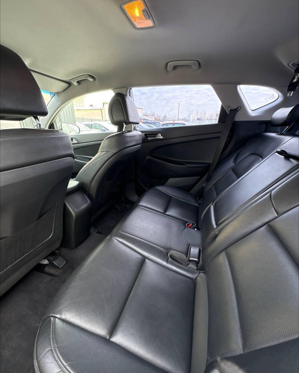 Hyundai Tucson III · Рестайлинг , 2018 г., автомат, дизель - фото 9