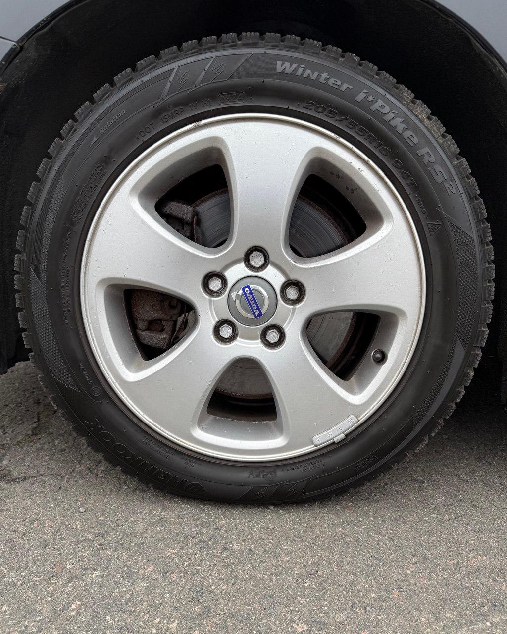 Volvo V60 I , 2011 г., механика, дизель - фото 13