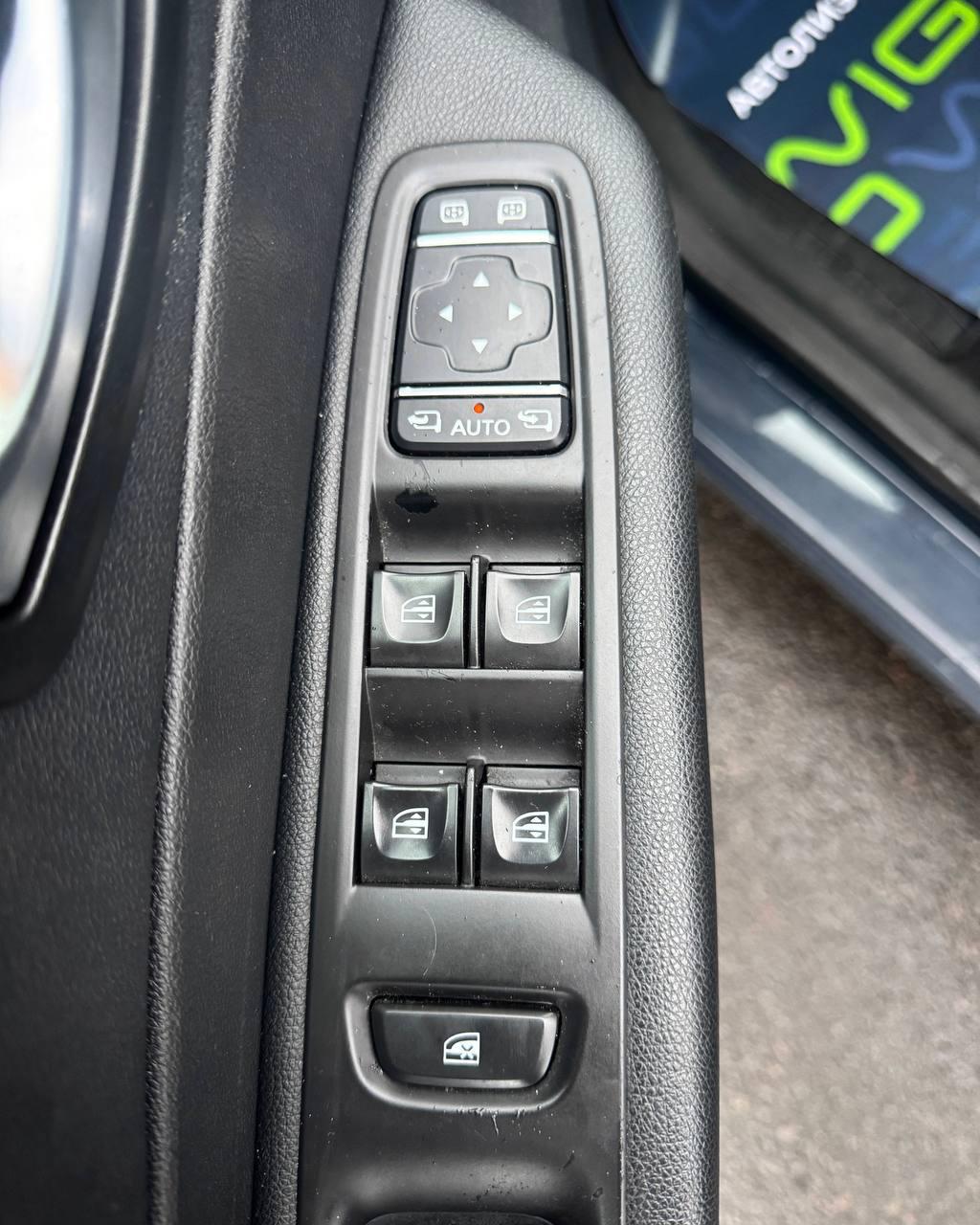 Renault Captur I · Рестайлинг , 2018 г., механика, дизель - фото 18