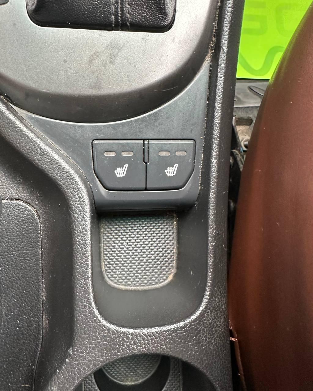 Kia Rio III , 2014 г., автомат, бензин - фото 11