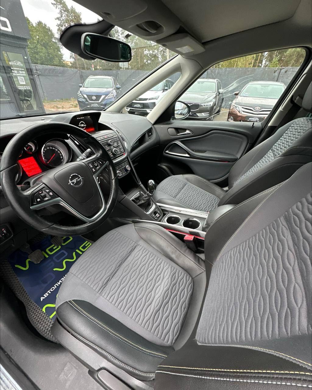 Opel Zafira C , 2014 г., механика, дизель - фото 8