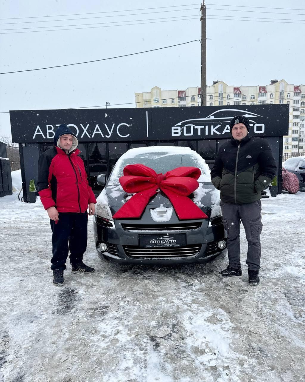 Peugeot 5008 I , 2012 г., механика, дизель