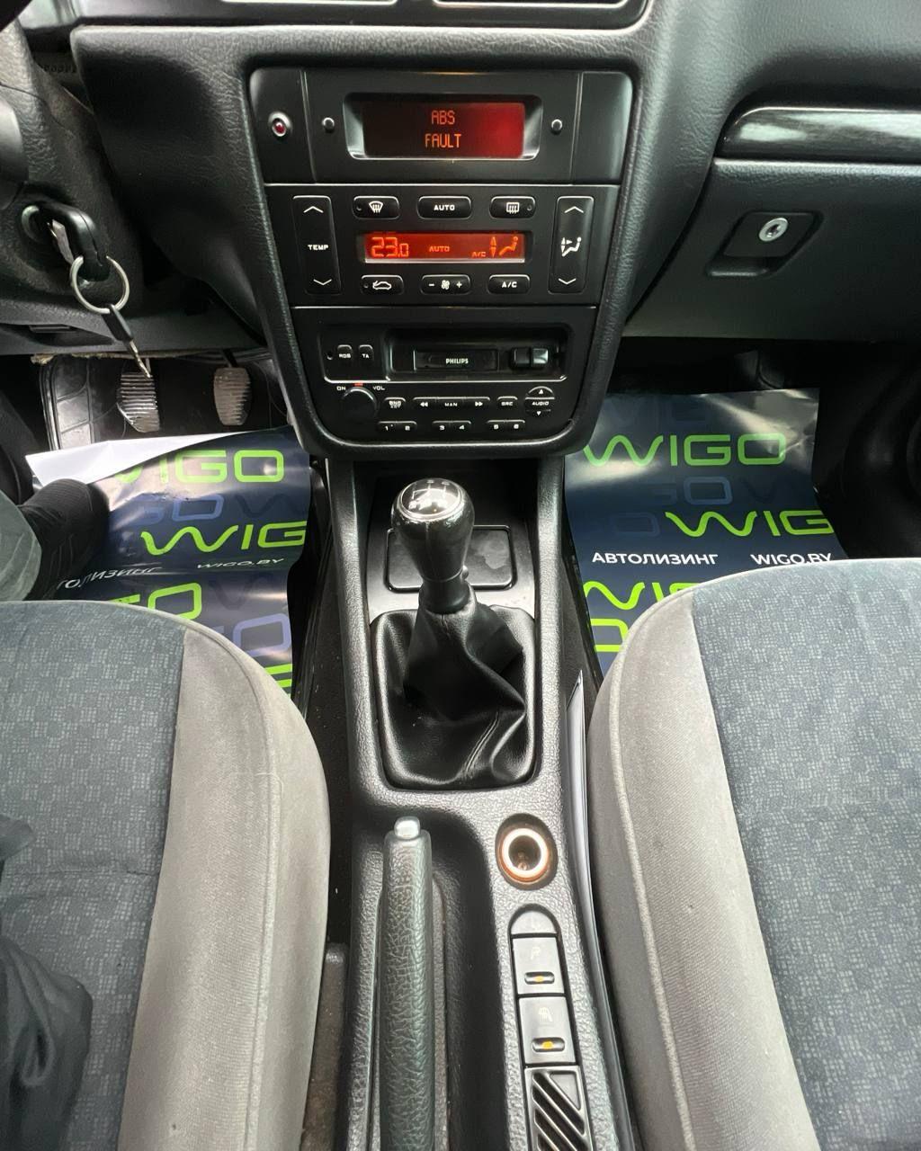 Peugeot 406 I · Рестайлинг , 2003 г., механика, бензин - фото 13