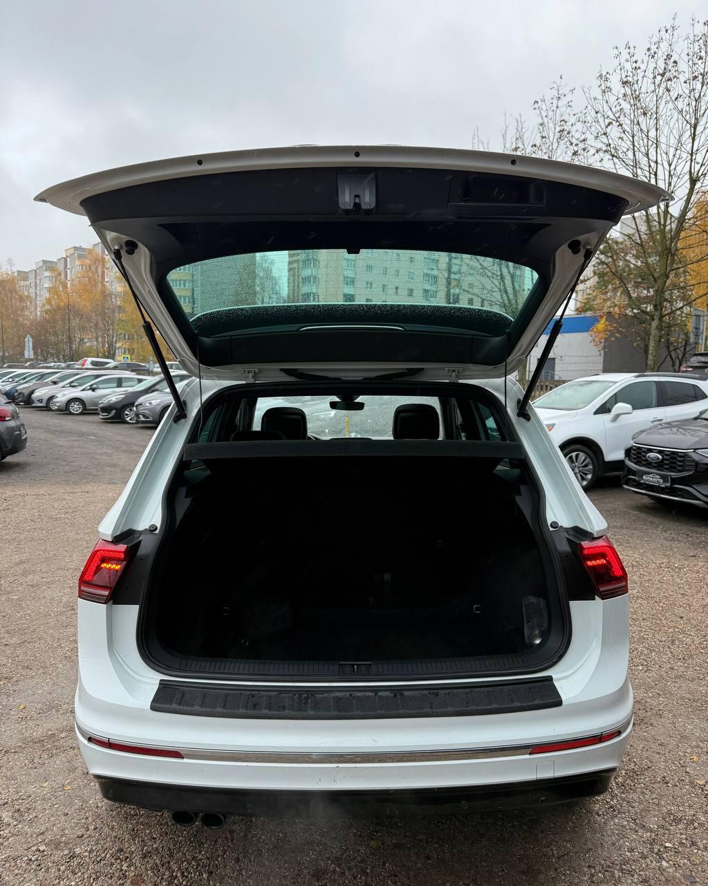 Volkswagen Tiguan II , 2017 г., робот, дизель - фото 13