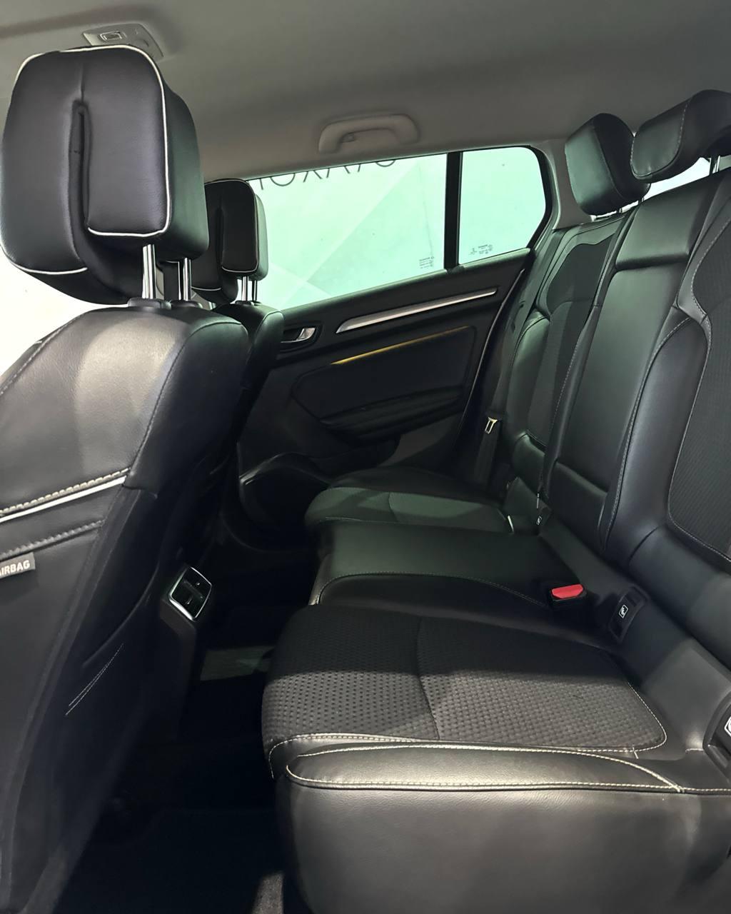 Renault Megane IV , 2017 г., механика, дизель - фото 17