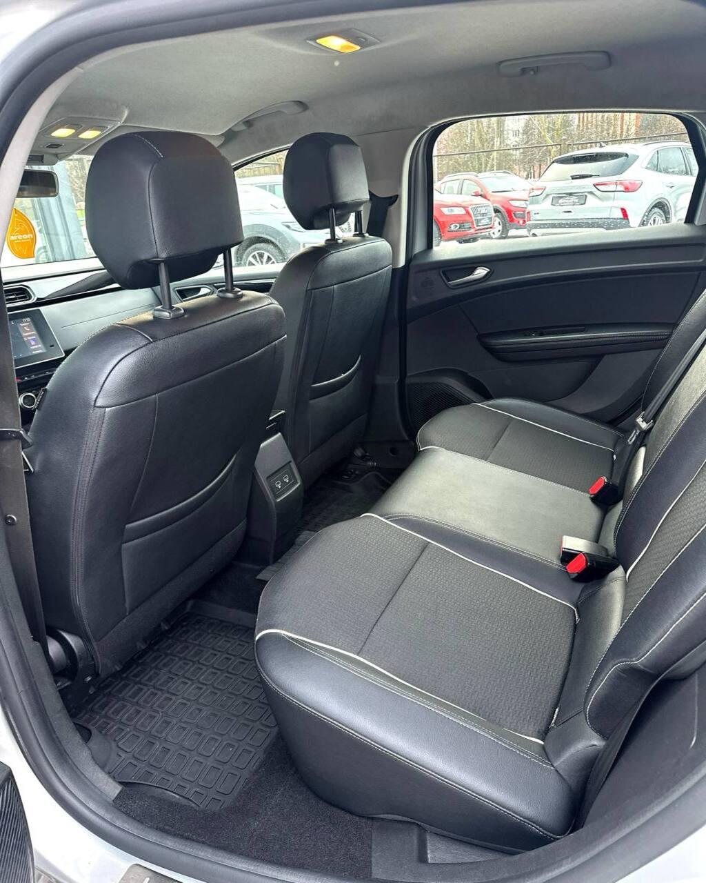 Renault Arkana I , 2019 г., вариатор, бензин - фото 12