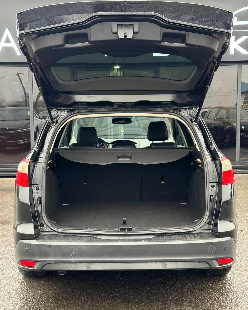 Ford Focus III , 2013 г., механика, дизель - фото 14