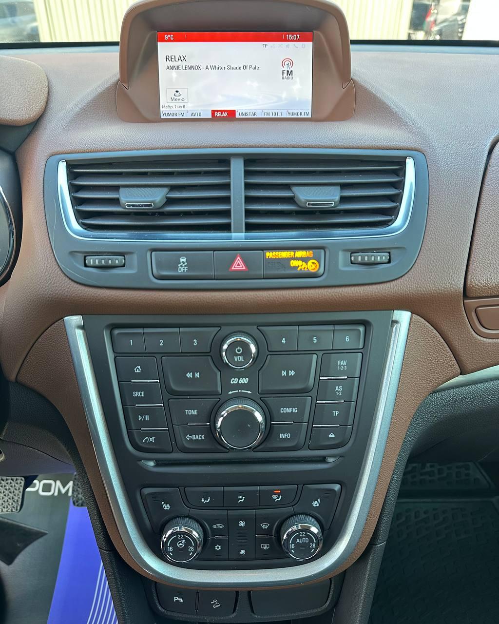 Opel Mokka I , 2013 г., механика, бензин - фото 10