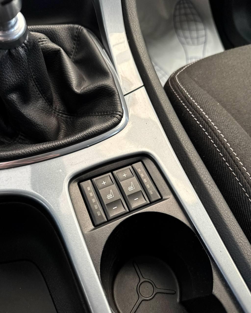 Ford Mondeo IV · Рестайлинг , 2011 г., механика, дизель - фото 13