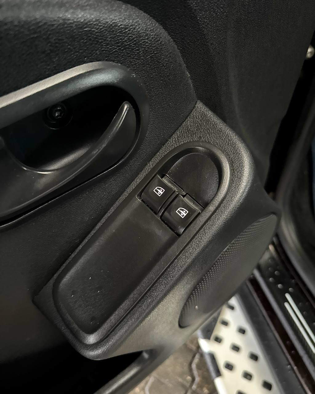 Renault Duster I · Рестайлинг , 2016 г., механика, бензин - фото 9