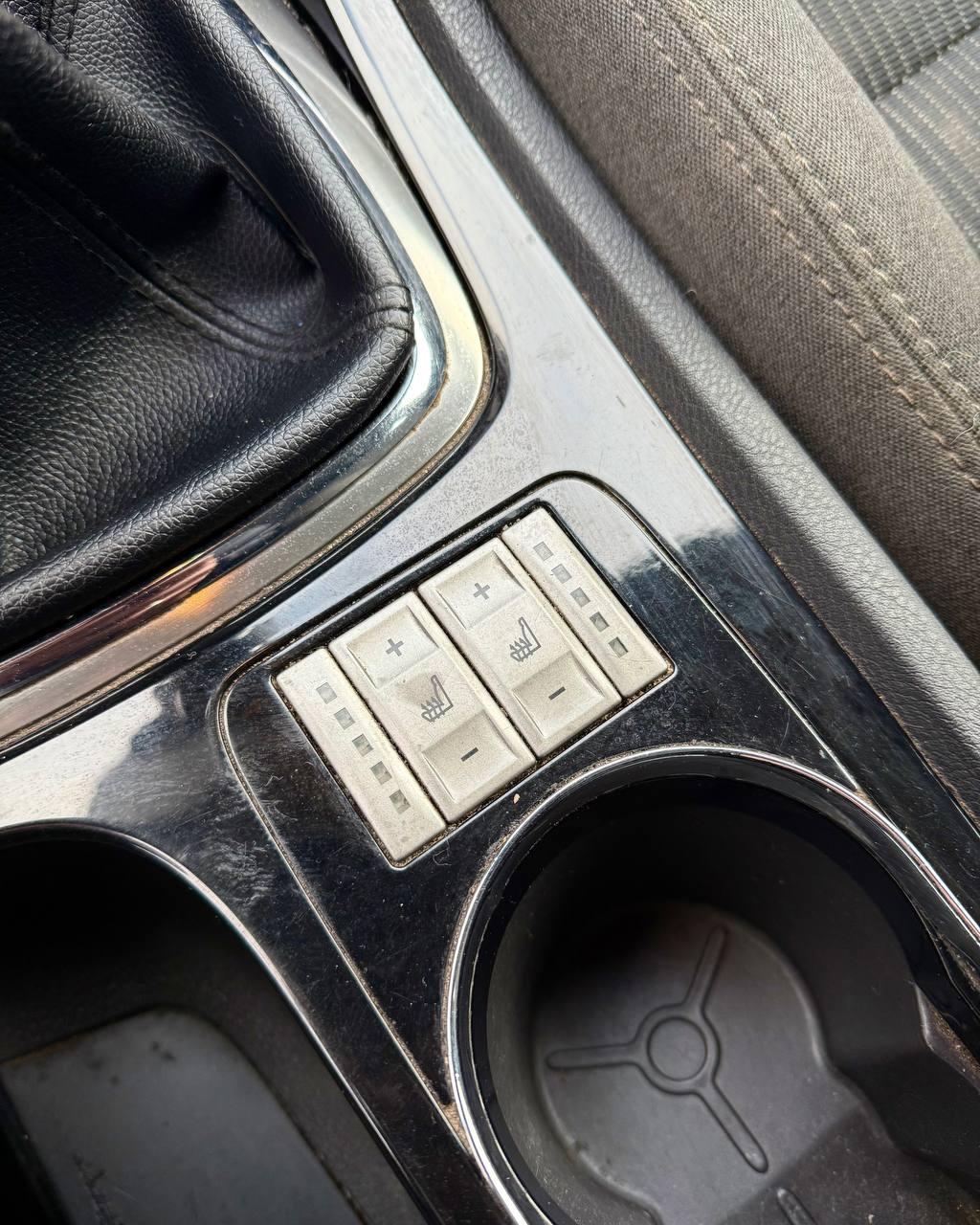 Ford Mondeo IV , 2008 г., механика, бензин - фото 17