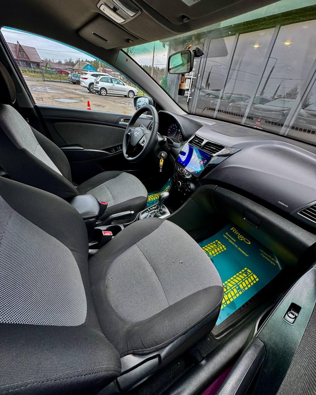 Hyundai Solaris I , 2011 г., автомат, бензин - фото 13