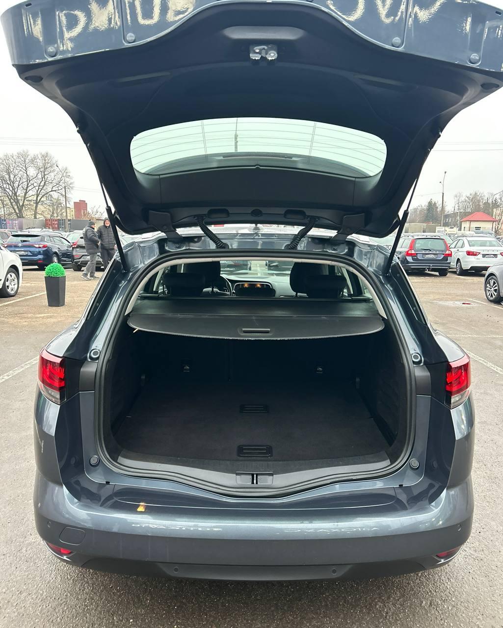 Renault Megane IV · Рестайлинг , 2020 г., механика, дизель - фото 14