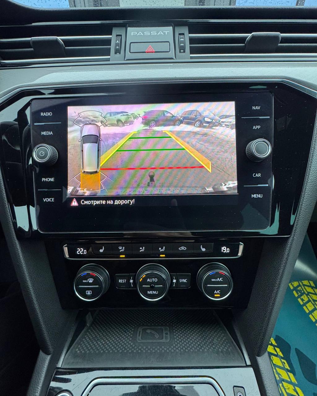 Volkswagen Passat B8 · Рестайлинг , 2019 г., робот, дизель - фото 10