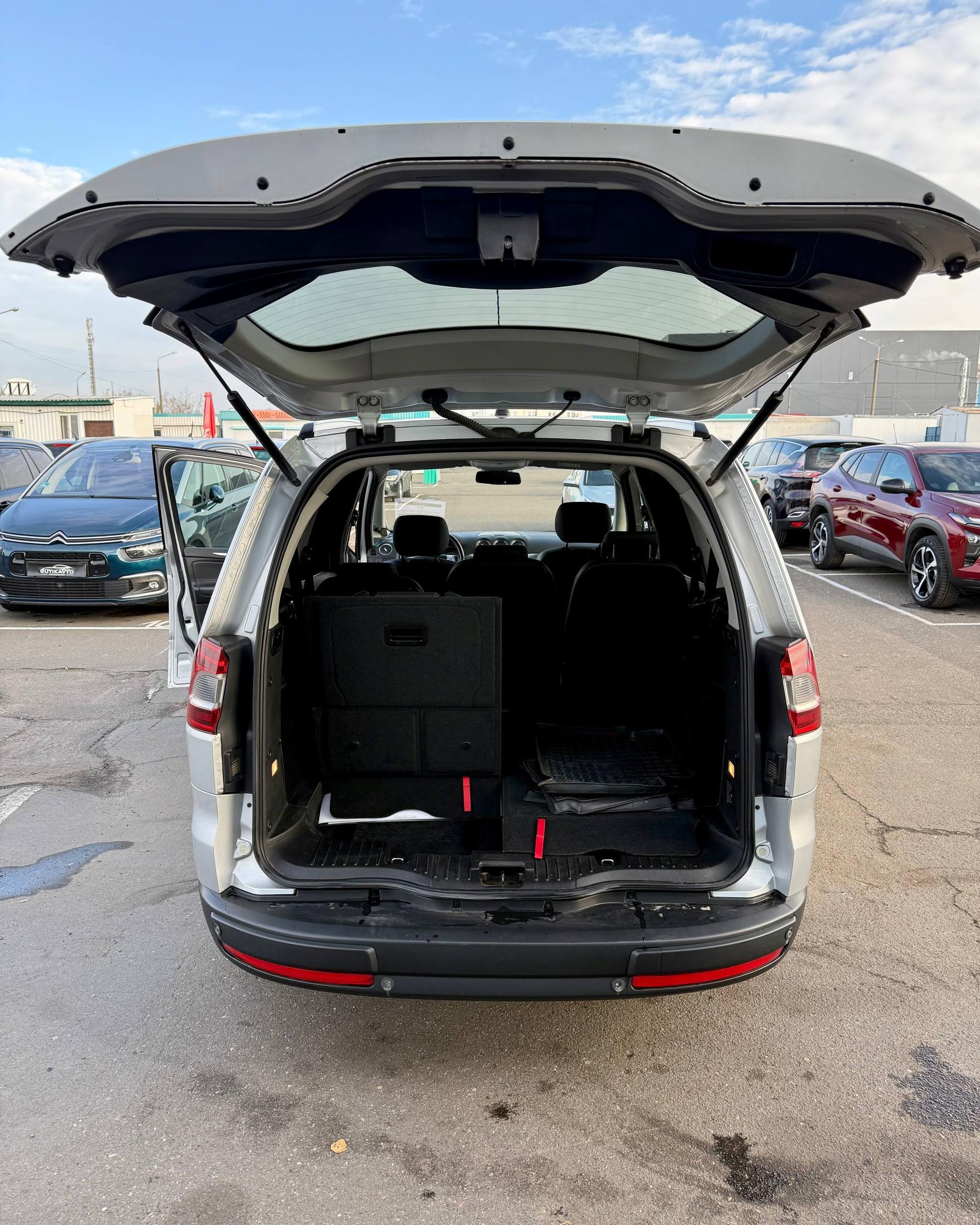 Ford Galaxy II · Рестайлинг , 2014 г., механика, дизель - фото 16