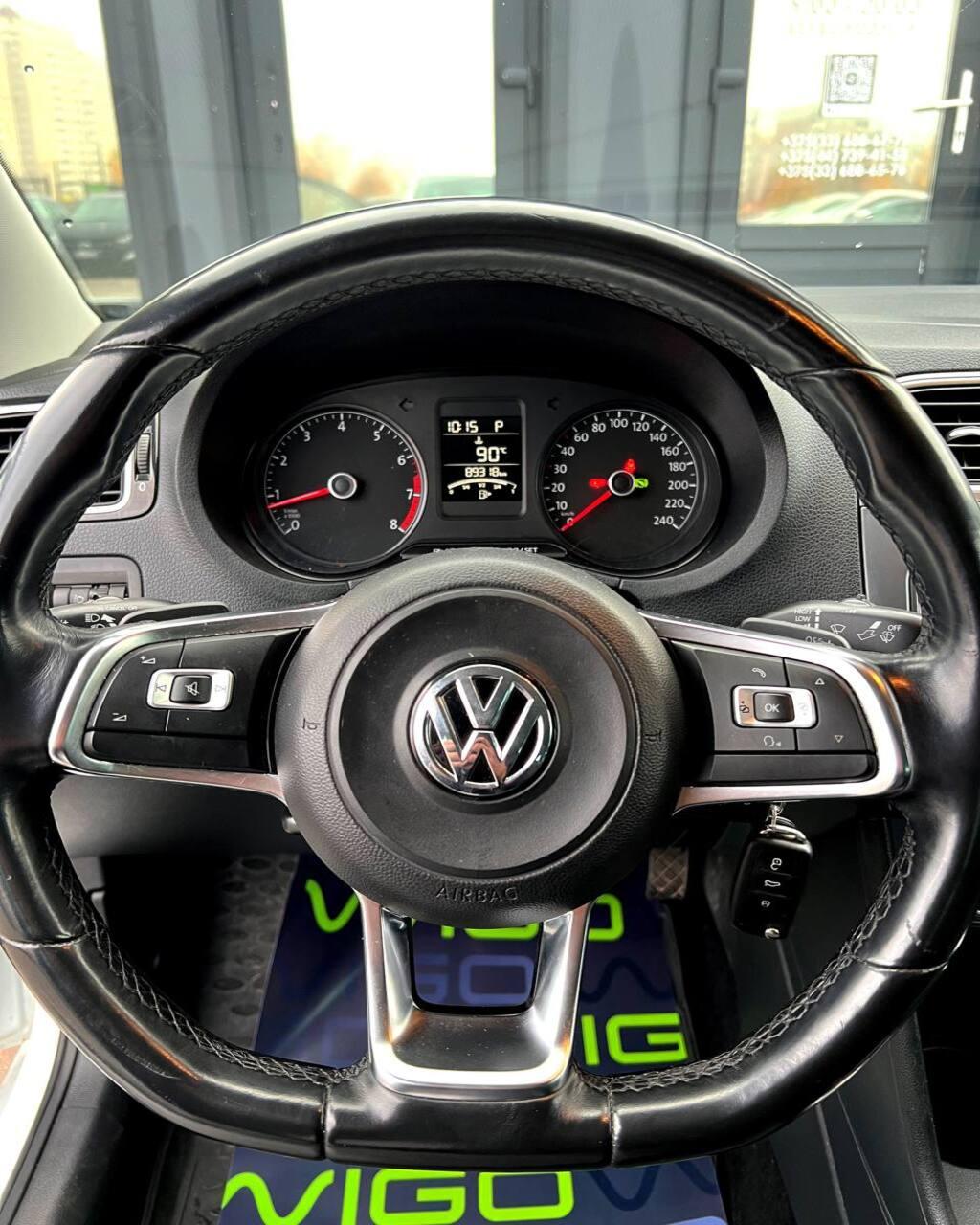 Volkswagen Polo Sedan I · Рестайлинг , 2019 г., робот, бензин - фото 15