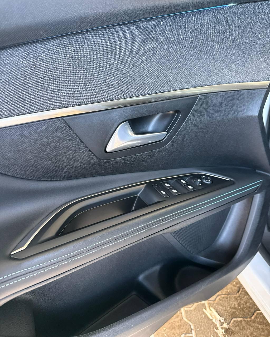 Peugeot 5008 II · Рестайлинг , 2021 г., автомат, дизель - фото 8