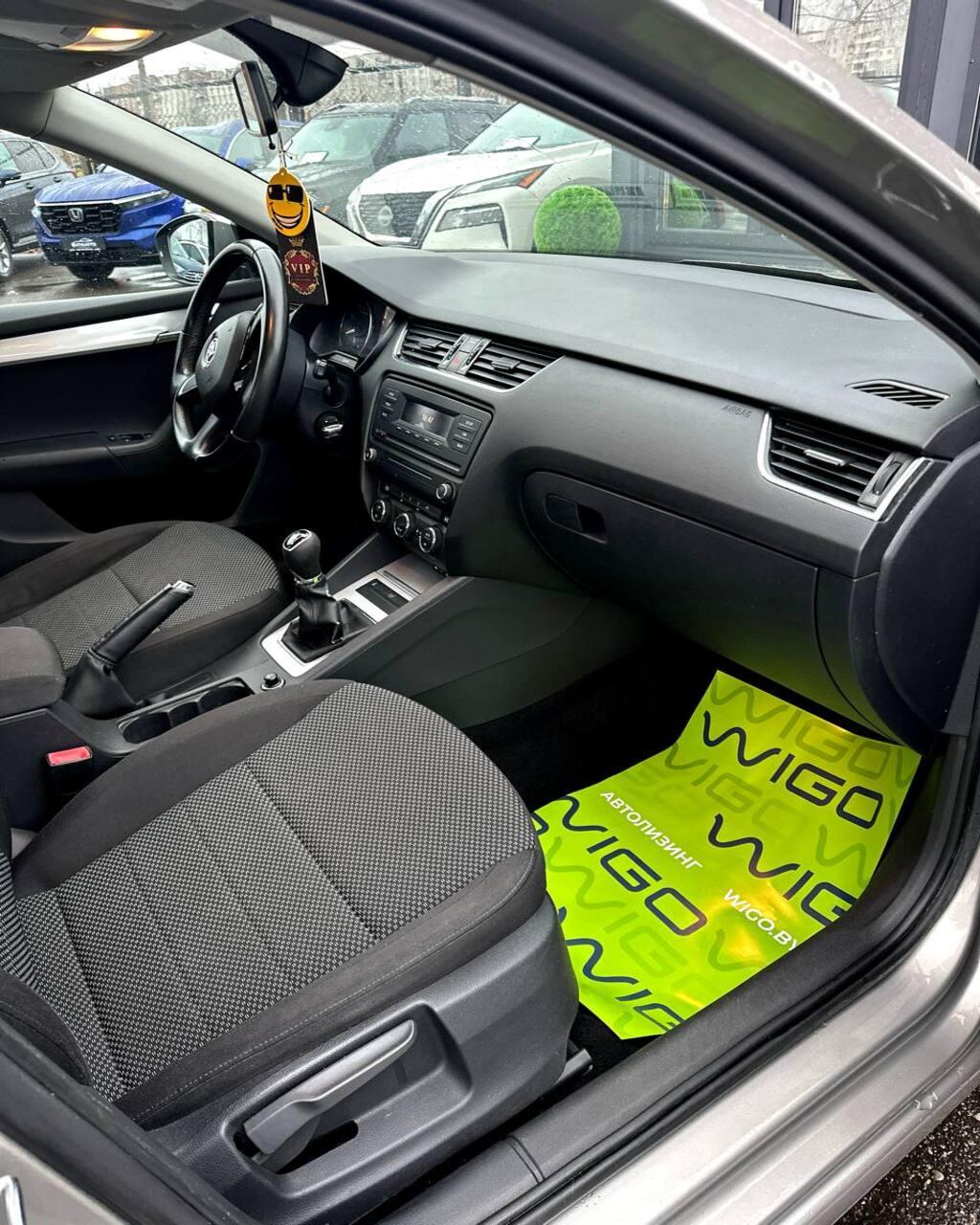 Skoda Octavia III , 2014 г., механика, бензин - фото 11