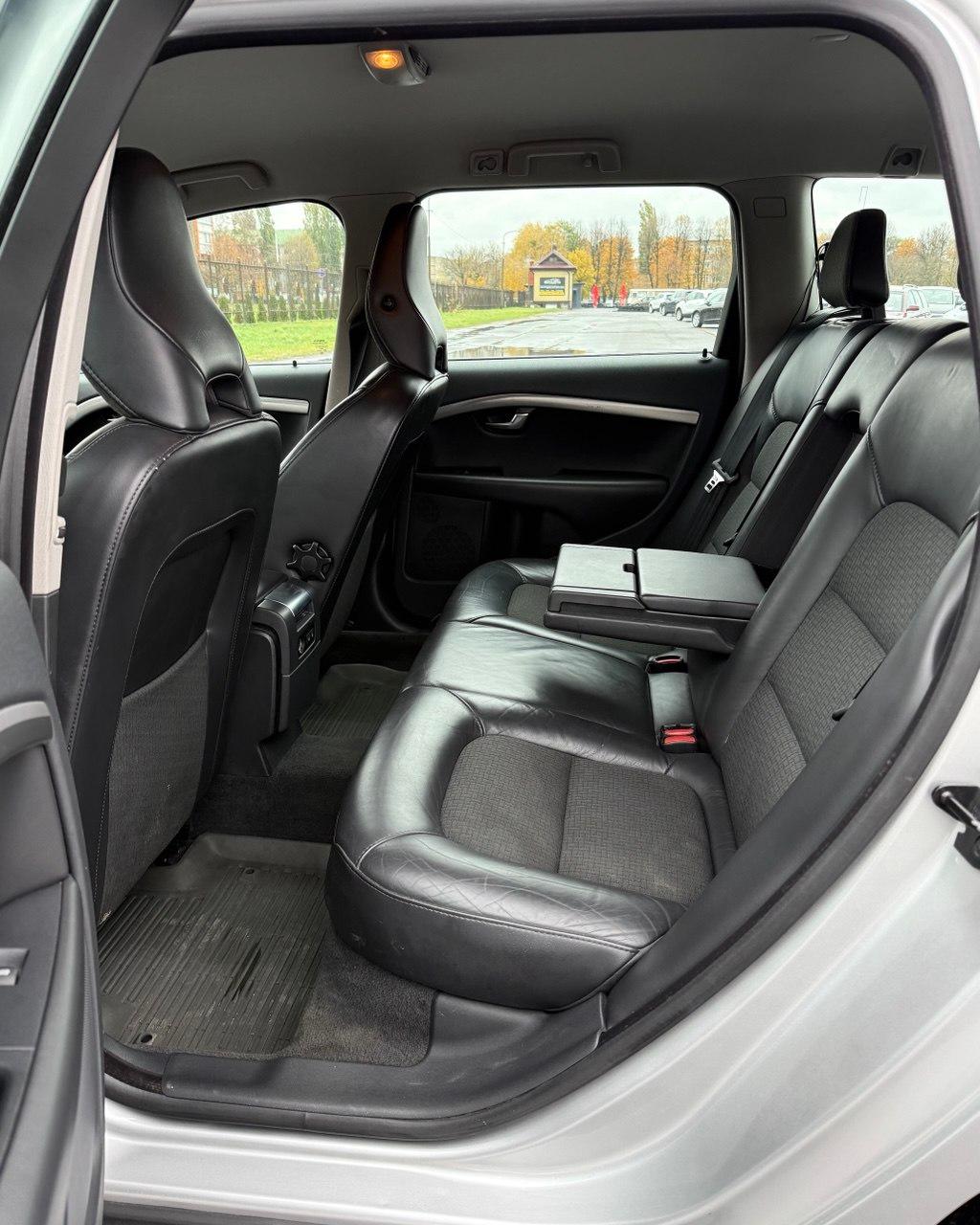 Volvo V70 III , 2011 г., механика, дизель  - фото 11