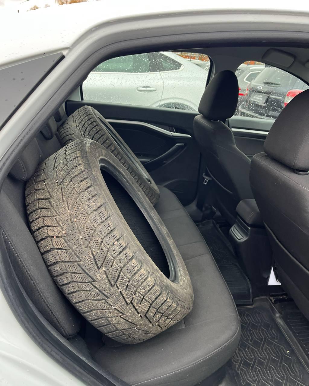 Lada (ВАЗ) Vesta I , 2019 г., механика, бензин - фото 11