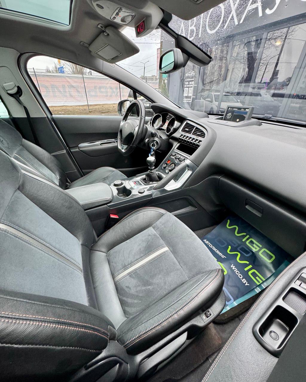 Peugeot 3008 I · Рестайлинг , 2015 г., механика, бензин - фото 14