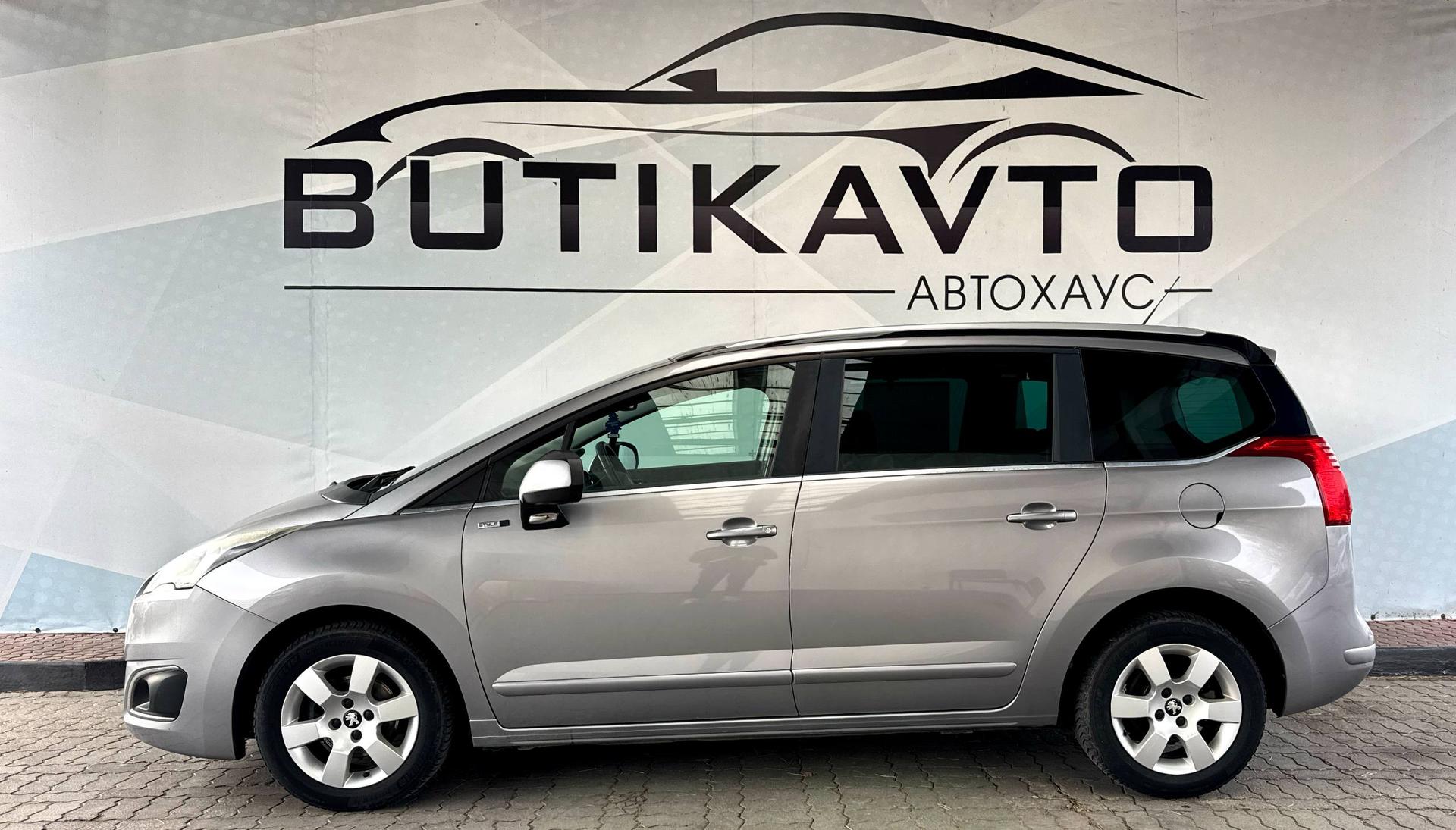 Peugeot 5008 I · Рестайлинг , 2014 г., механика, дизель - фото 4