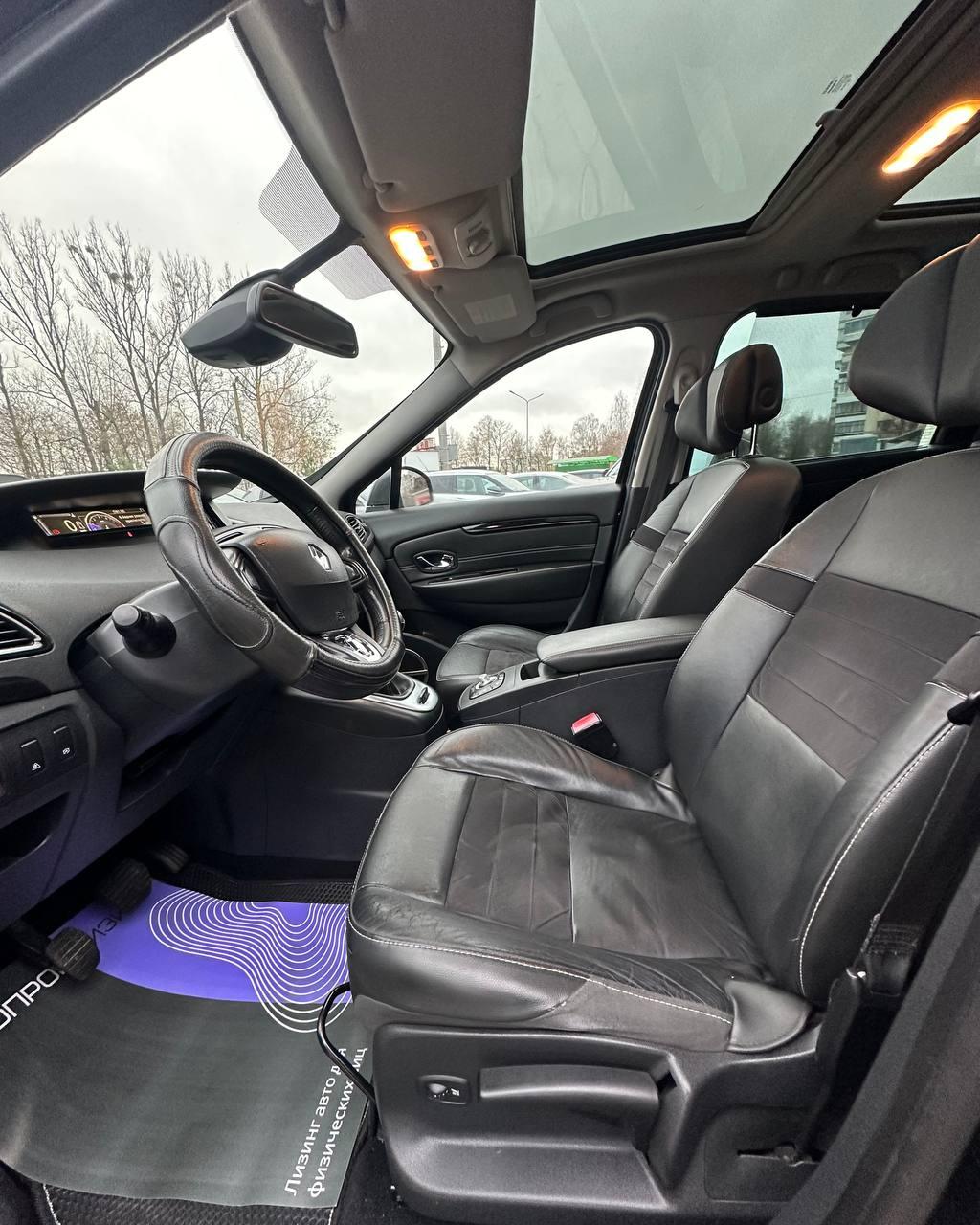 Renault Grand Scenic III · 2-й рестайлинг , 2013 г., механика, дизель - фото 7