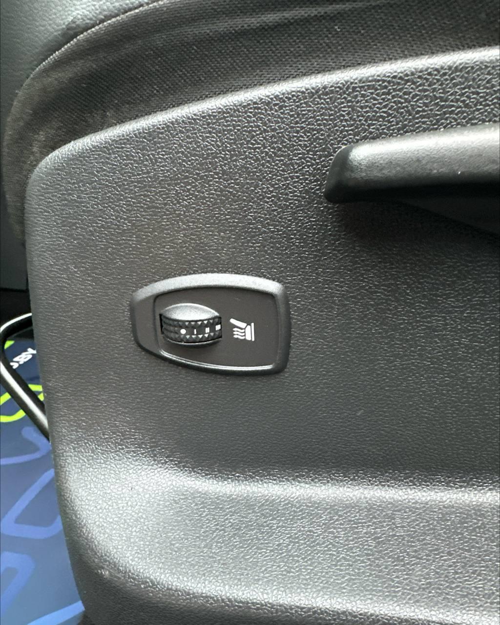 Renault Scenic III · 2-й рестайлинг , 2013 г., механика, дизель  - фото 13