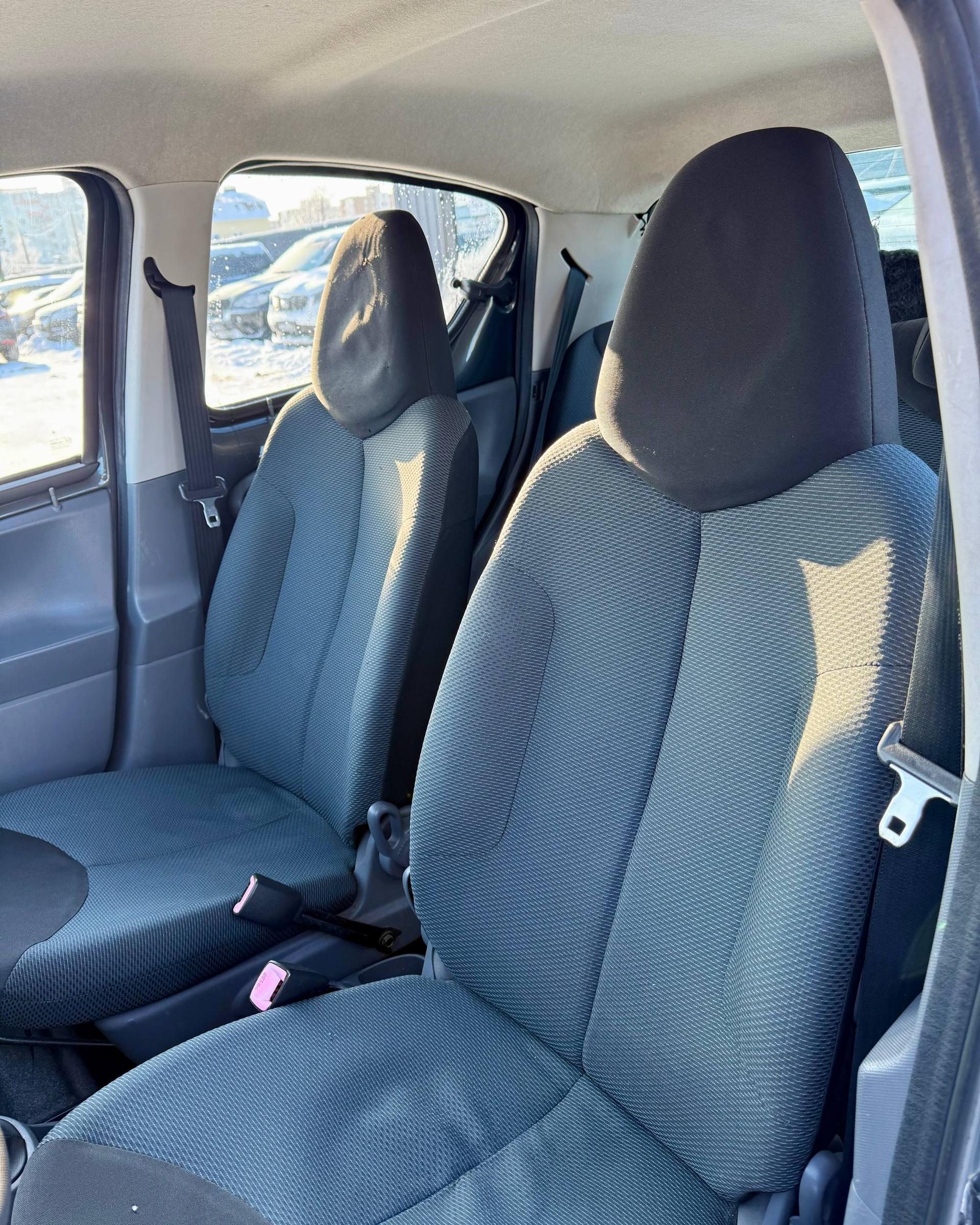 Toyota Aygo I (AB10) , 2006 г., механика, бензин - фото 11