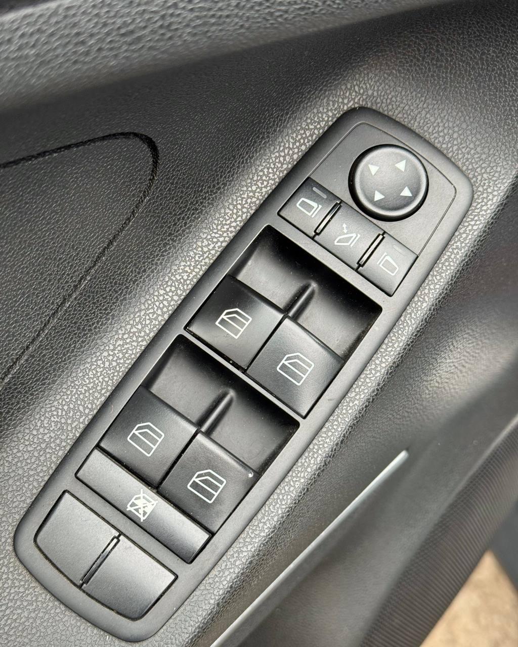 Mercedes-Benz M-Класс W164 , 2005 г., автомат, бензин - фото 17