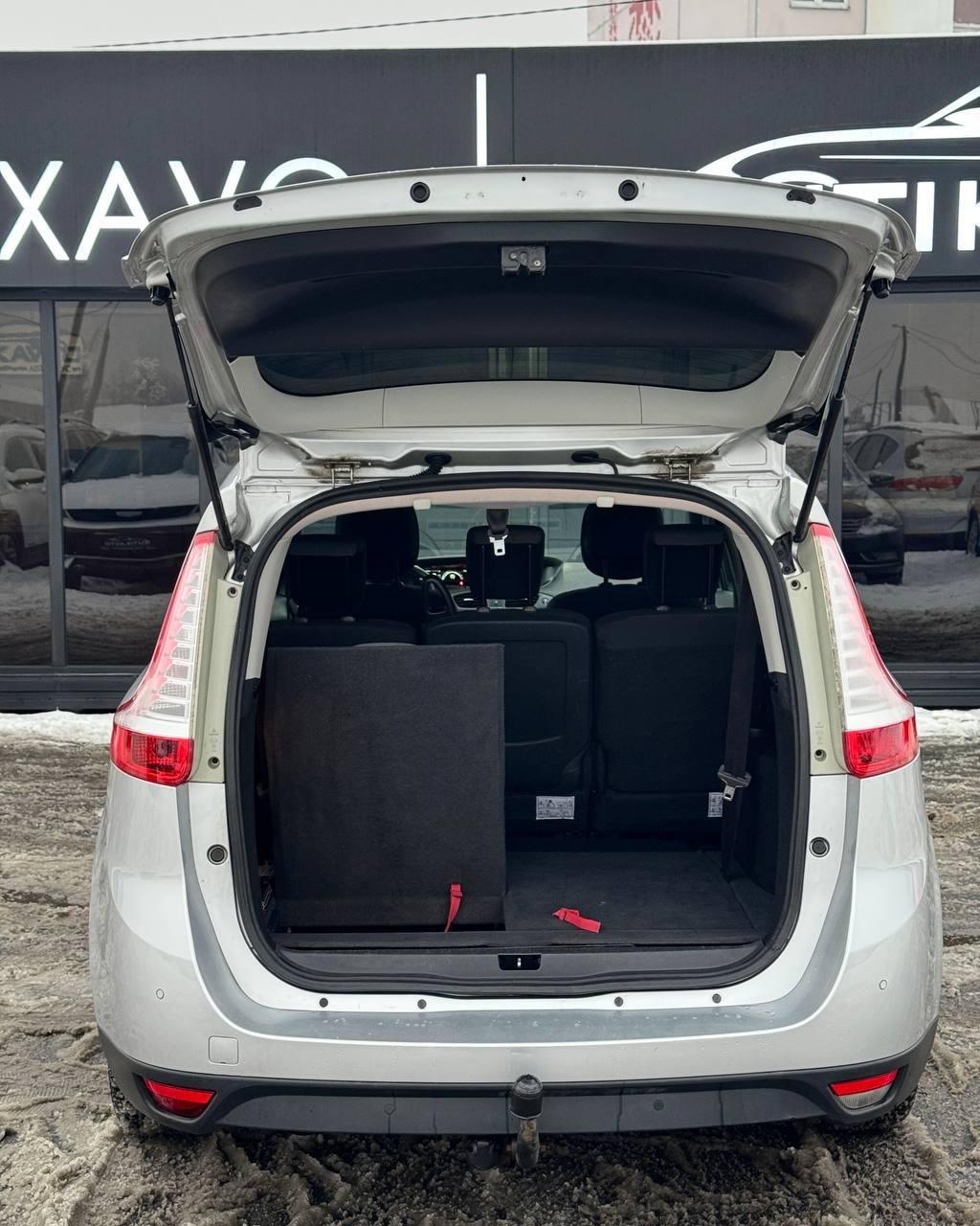 Renault Grand Scenic III · Рестайлинг , 2012 г., механика, дизель - фото 14