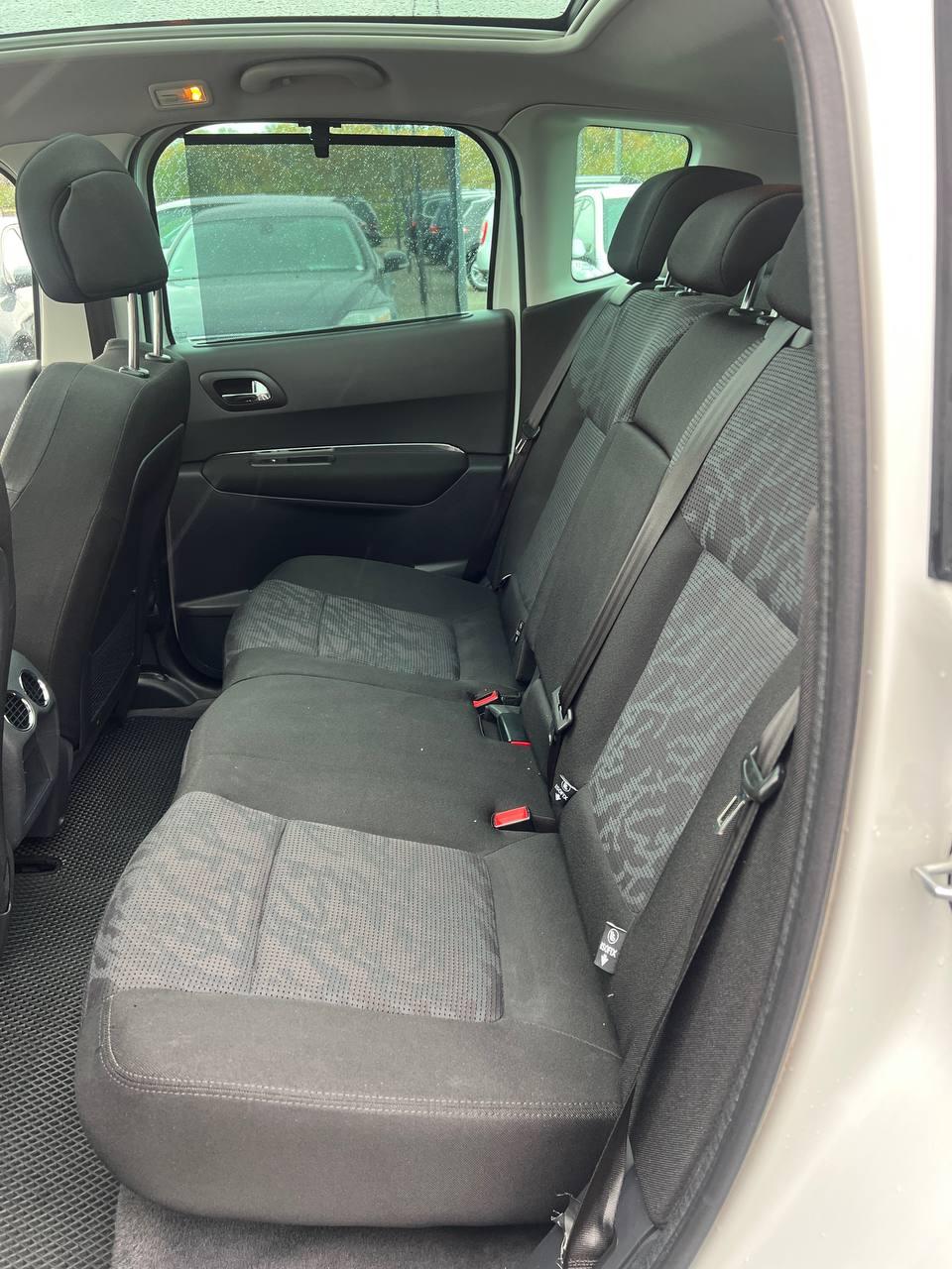 Peugeot 3008 I , 2010 г., механика, дизель  - фото 15