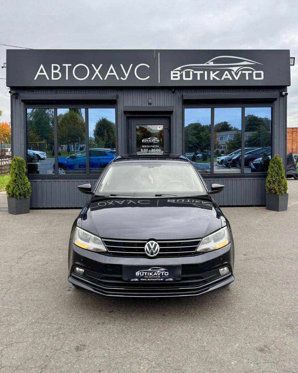 Volkswagen Jetta VI , 2013 г., автомат, бензин - фото 2