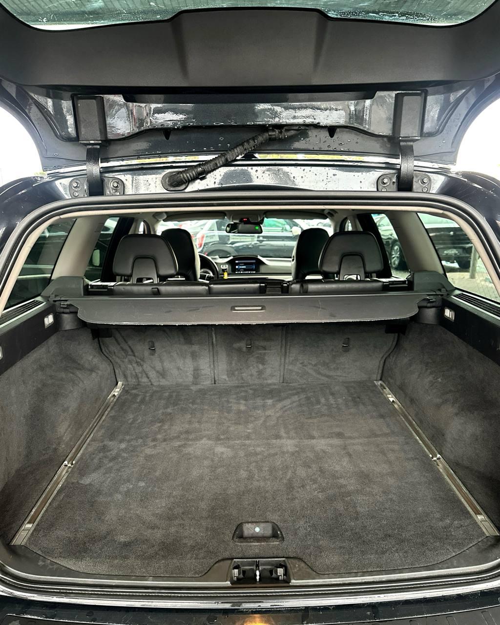 Volvo V70 III , 2011 г., механика, дизель  - фото 19