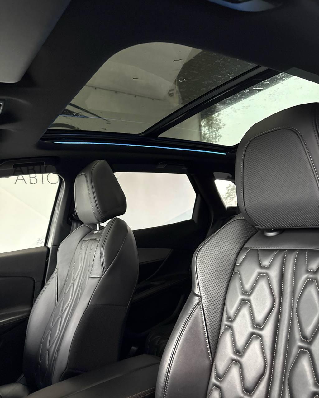 Peugeot 3008 II , 2018 г., автомат, дизель - фото 12