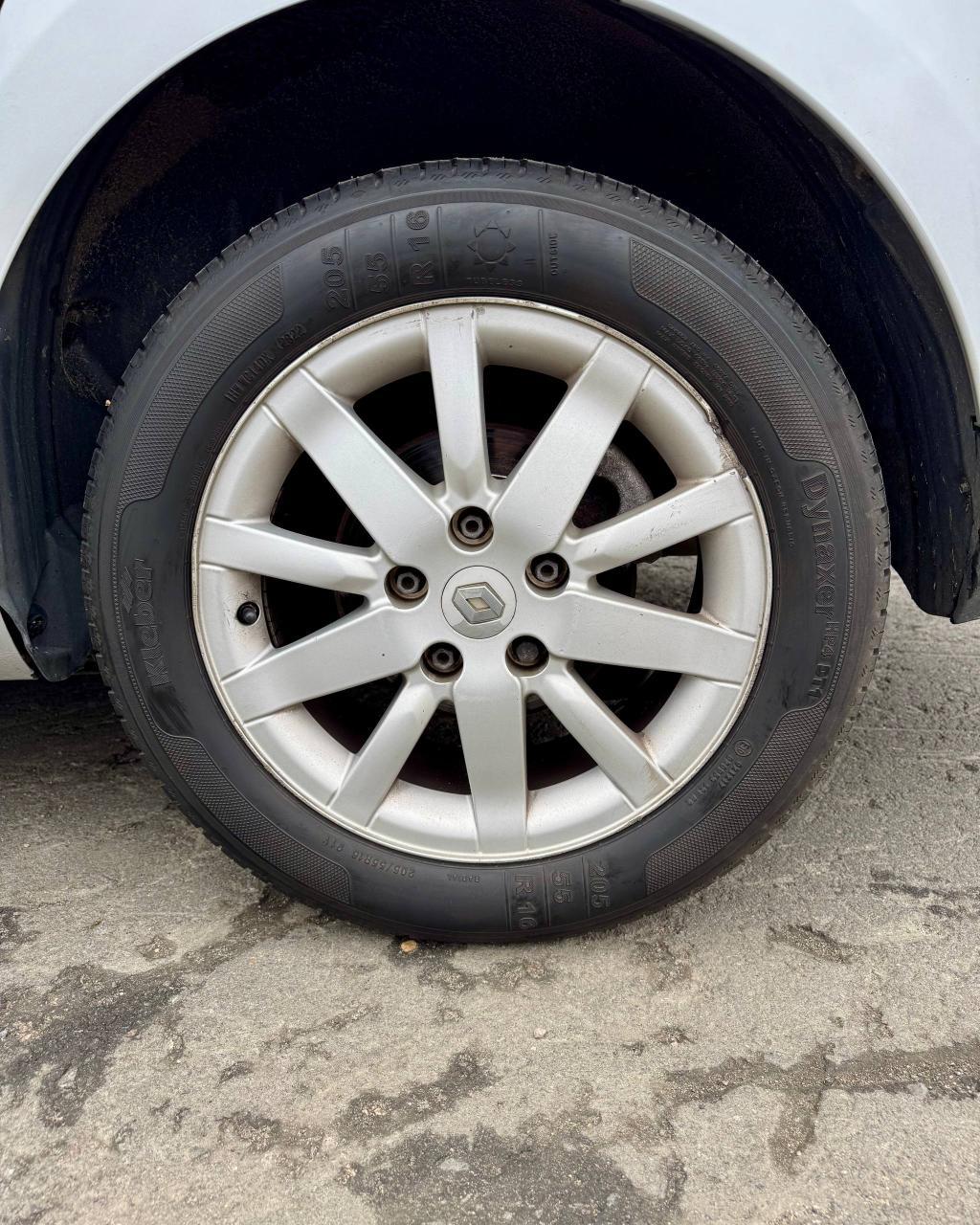 Renault Megane III · 2-й рестайлинг , 2015 г., механика, дизель  - фото 13