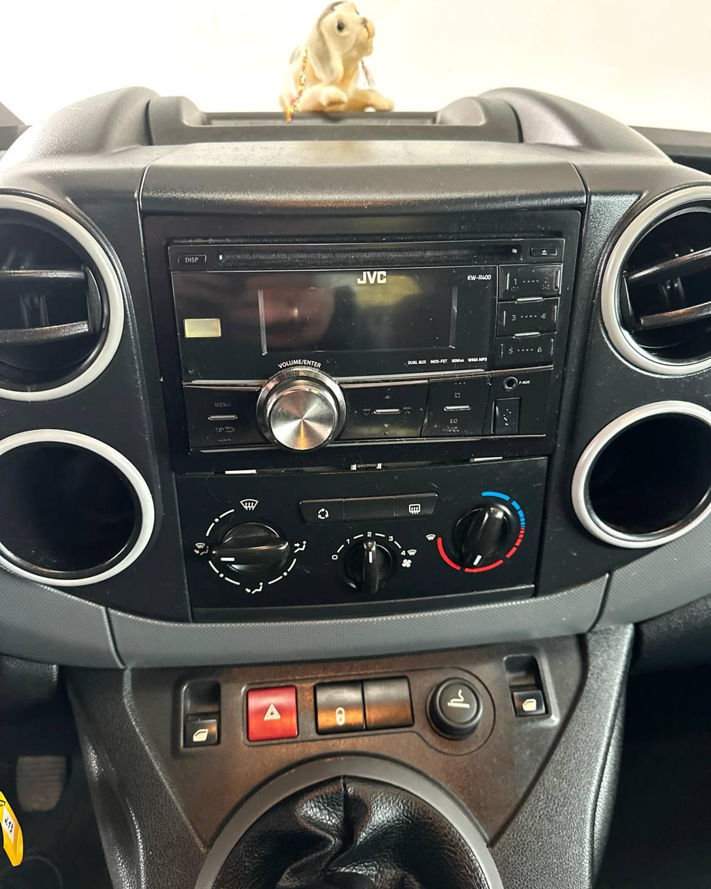 Peugeot Partner II · Рестайлинг , 2013 г., механика, бензин - фото 11