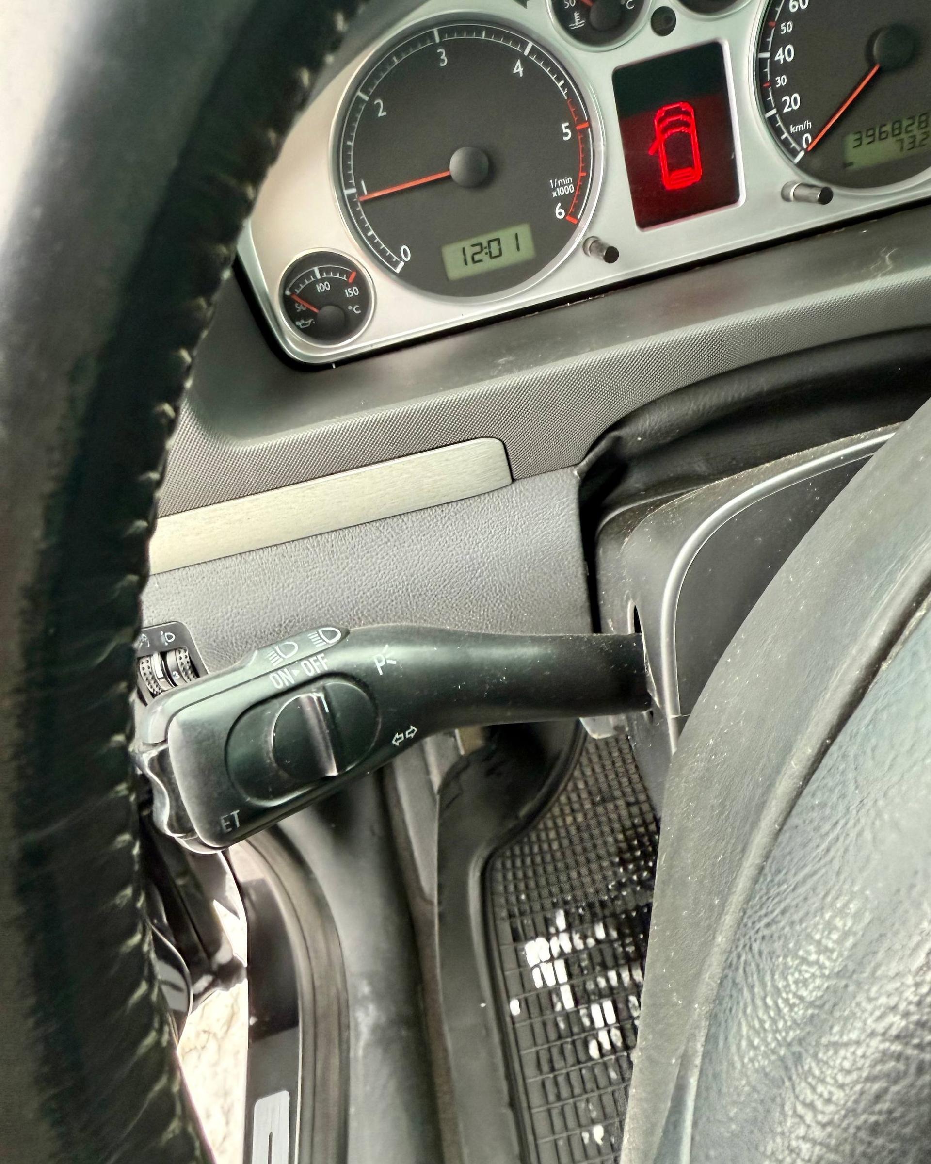 Volkswagen Sharan I · 2-й рестайлинг , 2006 г., механика, дизель - фото 12