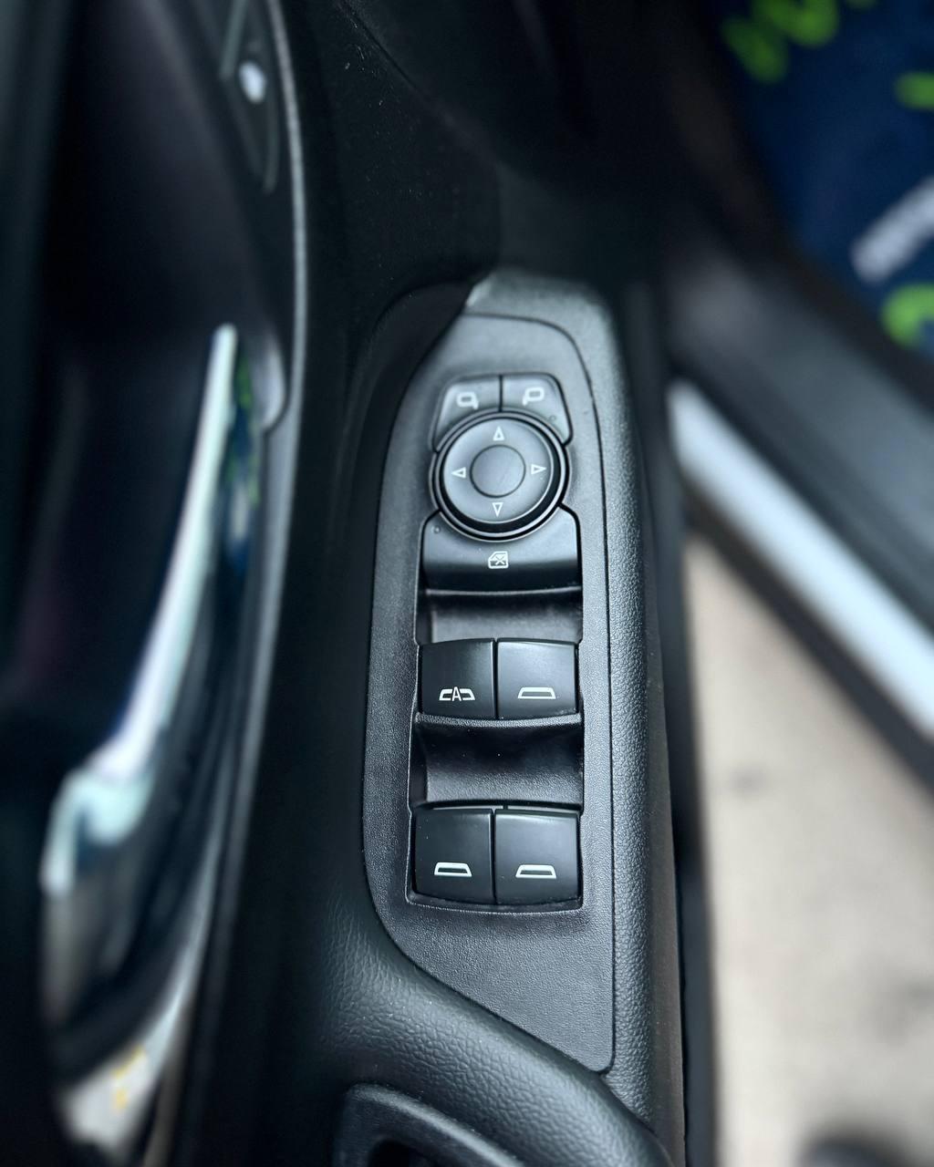 Chevrolet Equinox III , 2017 г., автомат, бензин  - фото 22